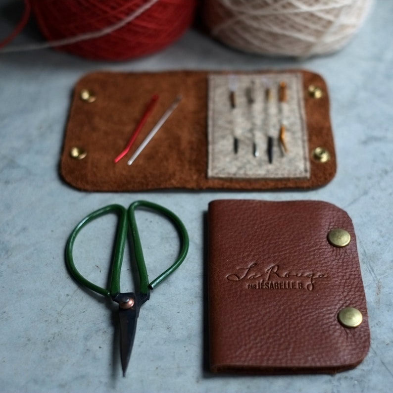 Leather needle book,Brown leather booklet for tapestry needles, Felt for mending needles image 10