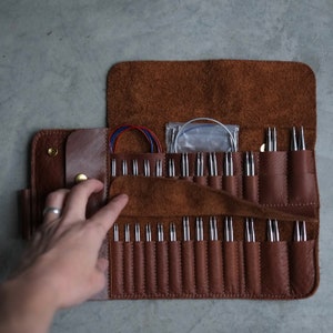 Shorties Brown leather case, Interchangeable short needle case in leather, all-in-one chiaogoo short needle case image 9