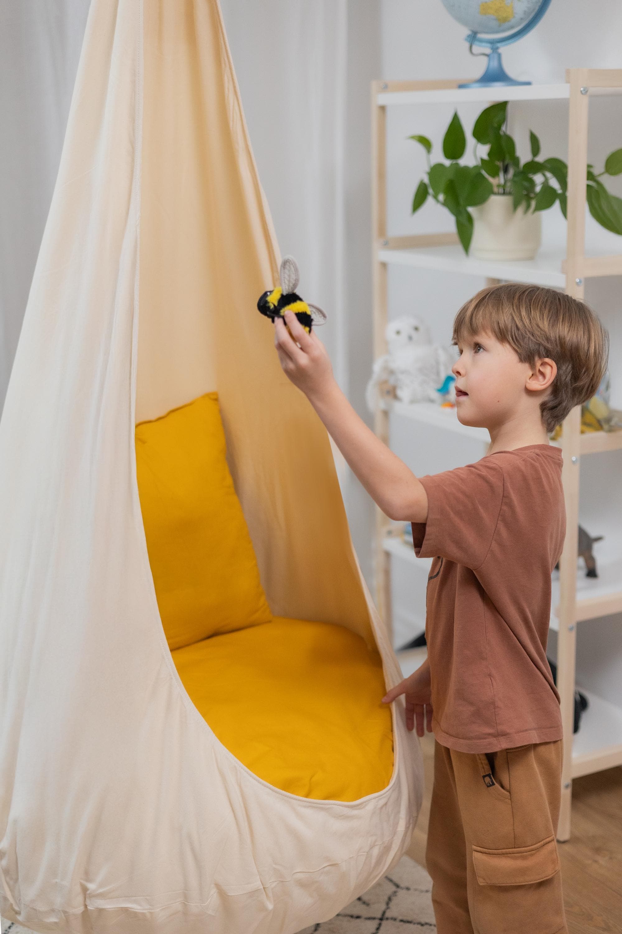 indoor cocoon chair