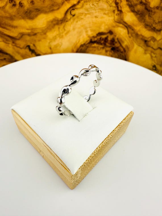 Signed Sterling Silver Linked Loop Stacking Band … - image 2