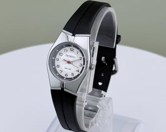 Armitron All-Sport WR165 Petite Quartz Women’s Watch 22.5mm Black Rubber Strap New Battery Vintage