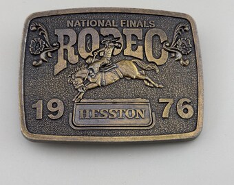 1976 Hesston NFR Rodeo Belt Buckle National Finals Western Cowboy