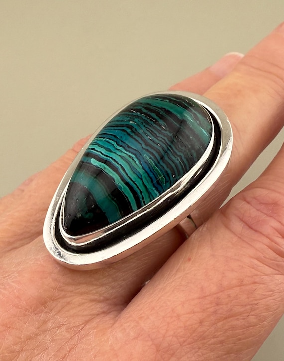 Sterling Silver Malachite Statement Ring Size 8 |… - image 1