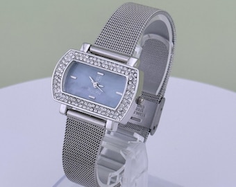 Victoria Wieck Beverly Hills Silver Mesh Crystal Women’s Watch – Mother of Pearl Dial – Vintage