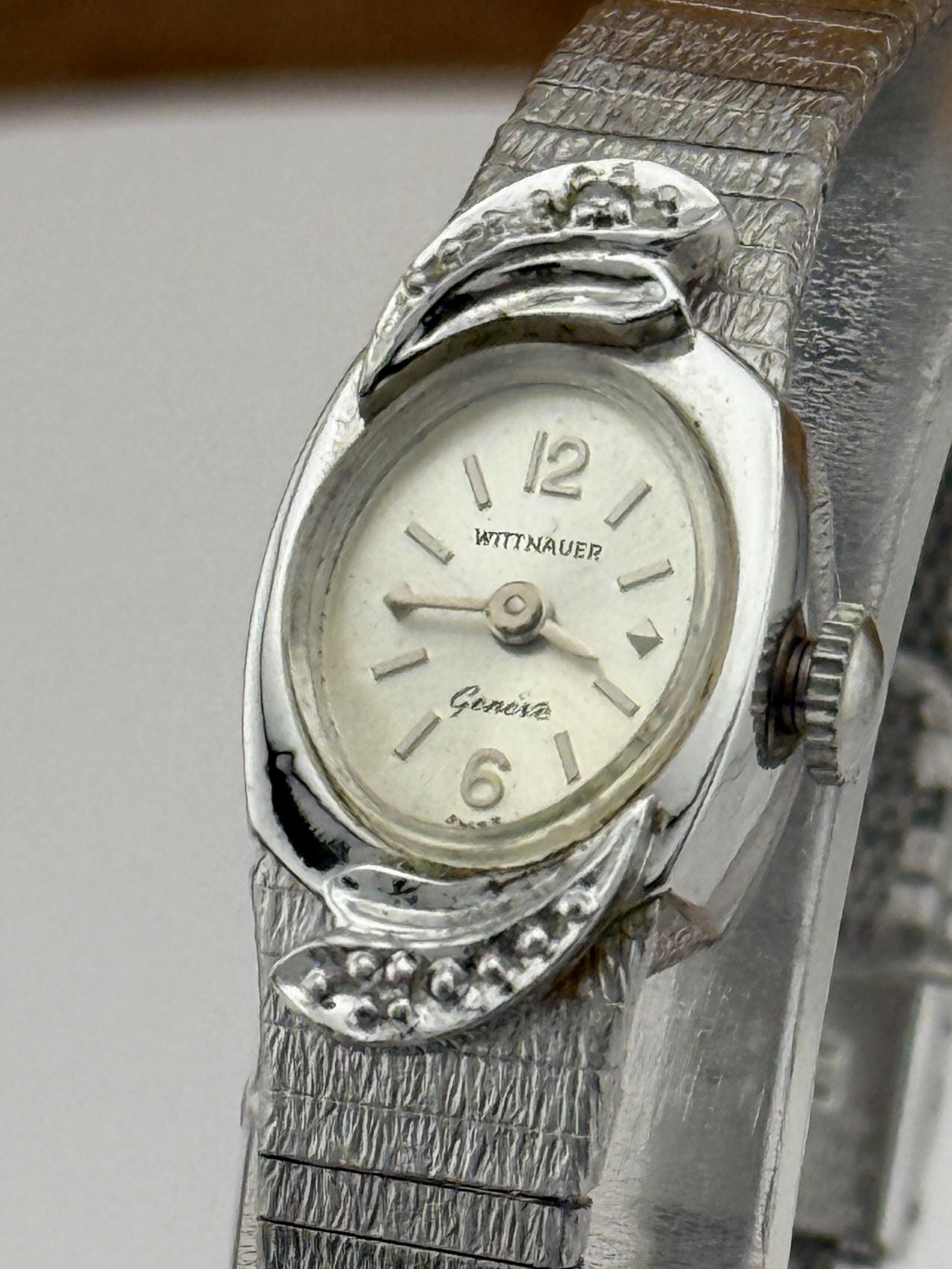 Petite Wittnauer Genève Swiss Mid-century 14mm Womens Watch – 10k