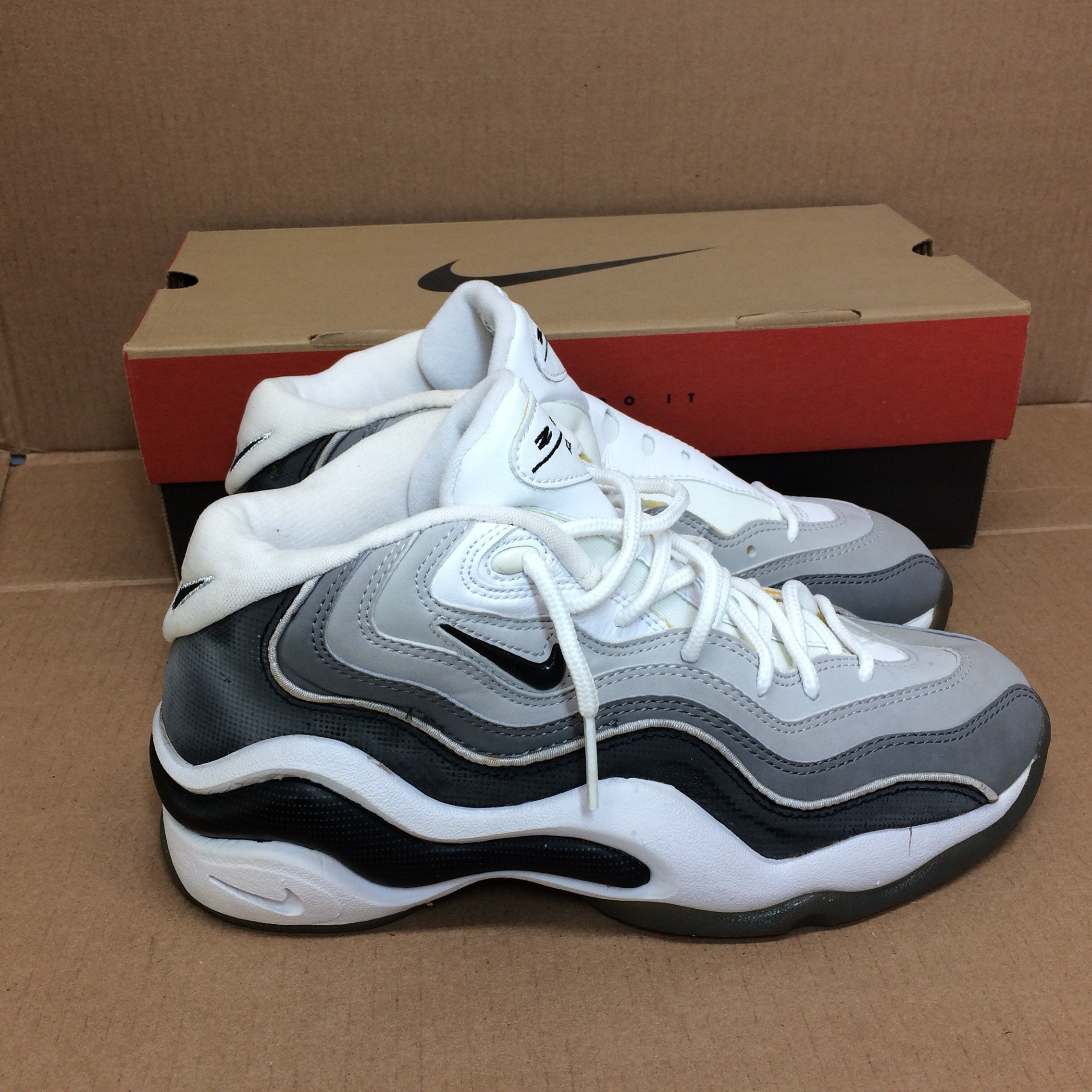 Nike Air Zoom Flight 96 Basketball Shoes Size 8.5 - Etsy