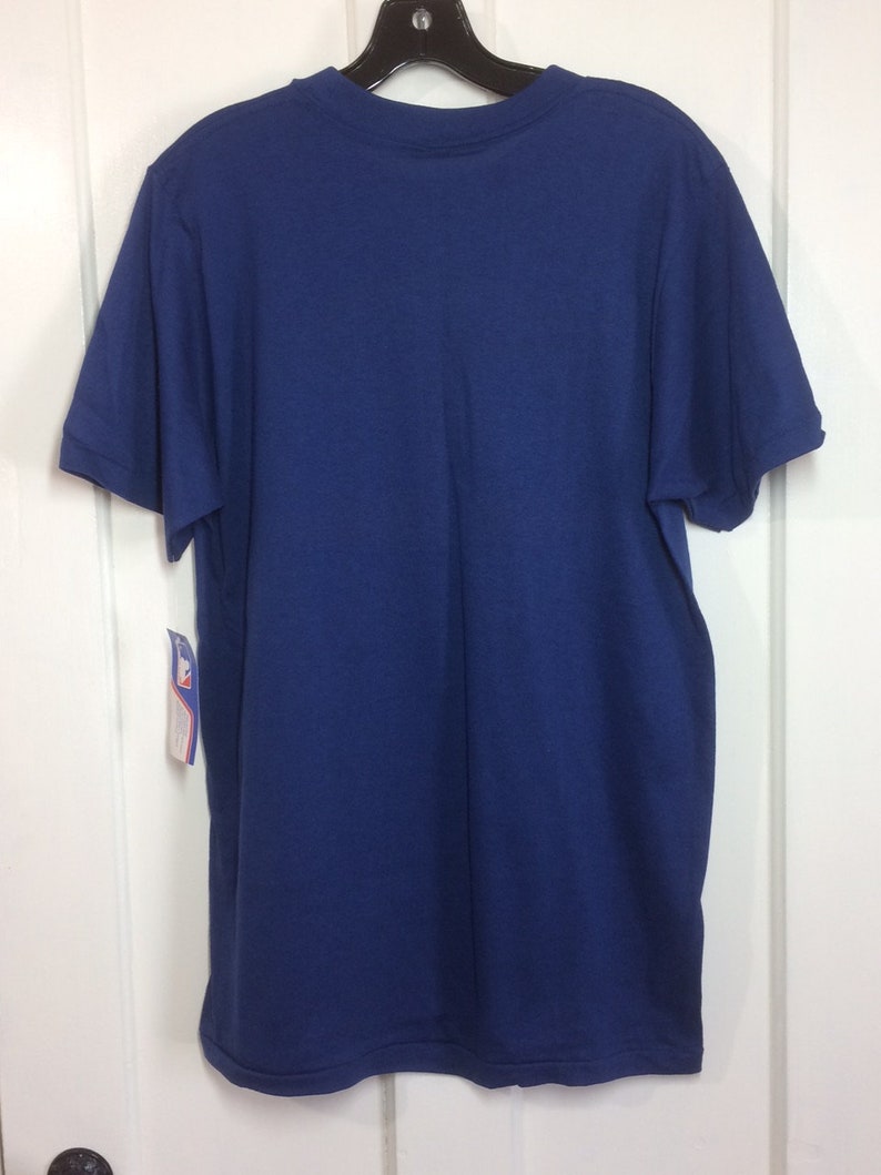 deadstock 1980s nos nwt Detroit Tigers baseball team blue t-shirt size XL 20X28 looks large Champion brand made in USA