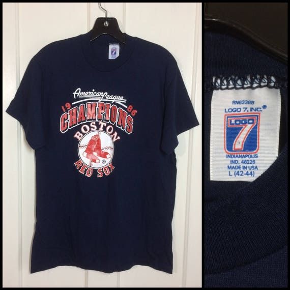 2018 World Series Champions Boston Red Sox /"Old Logo/" T-Shirt