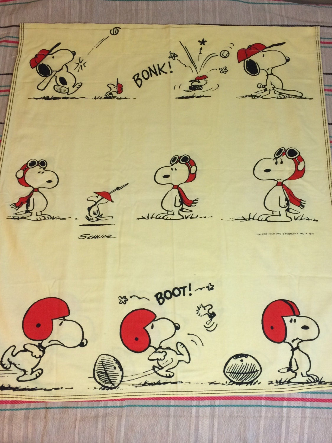 1970 S Yellow Cotton Peanuts Snoopy Woodstock Cartoon Strip