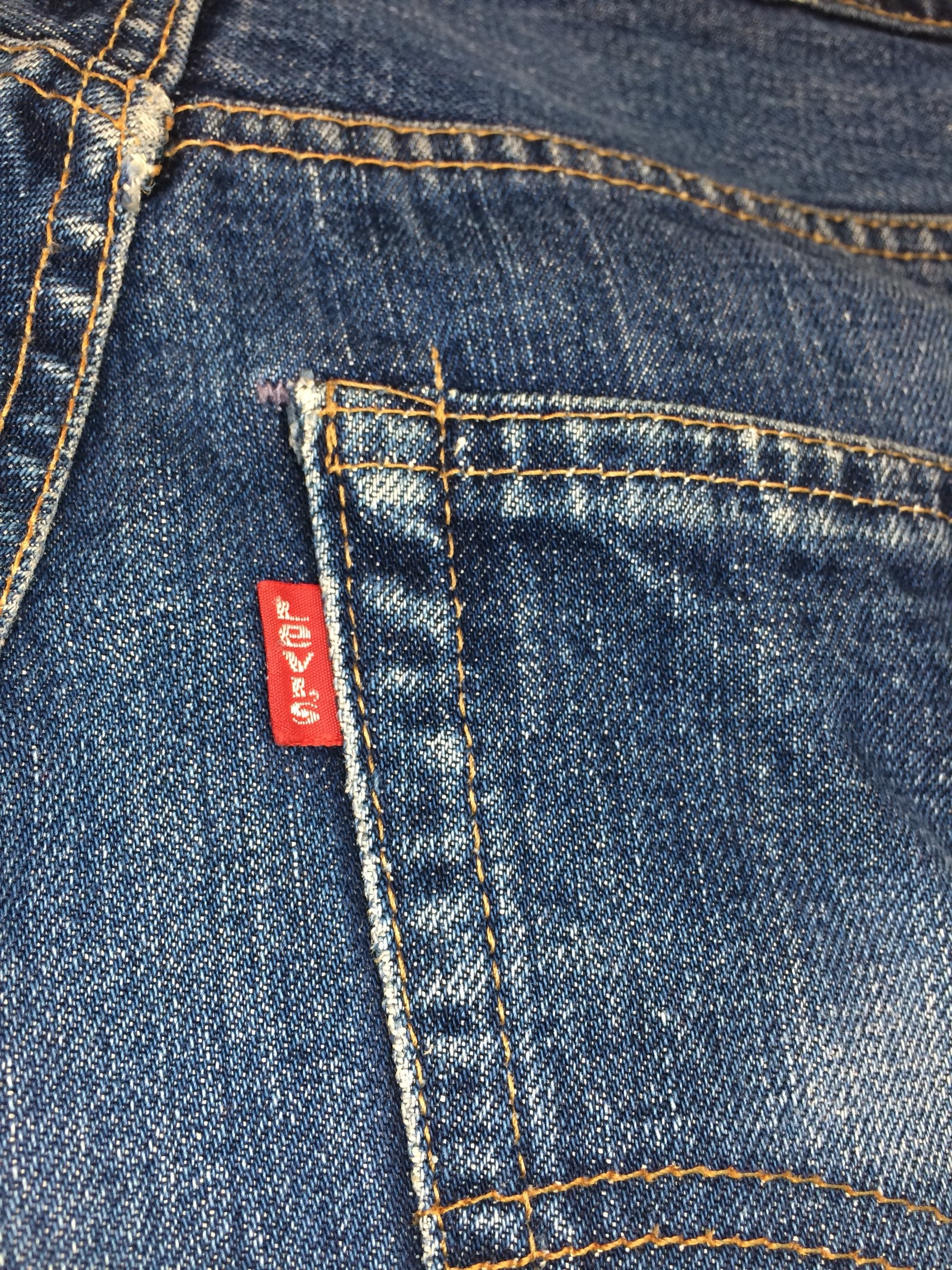 1970s Levis 505 indigo blue denim jeans made in USA measures 31x27 ...