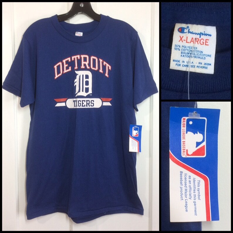deadstock 1980s nos nwt Detroit Tigers baseball team blue t-shirt size XL 20X28 looks large Champion brand made in USA