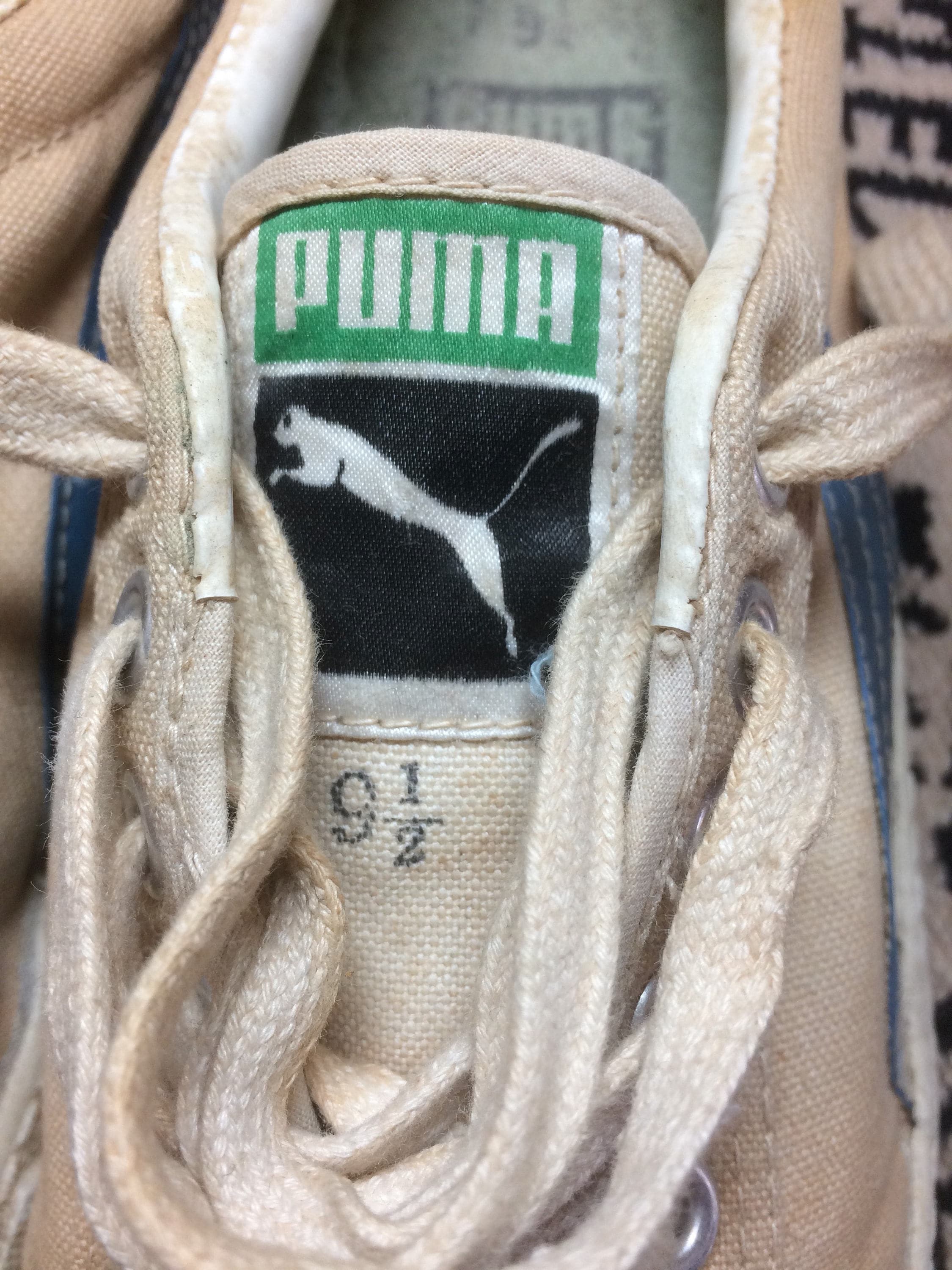 puma cloth shoes