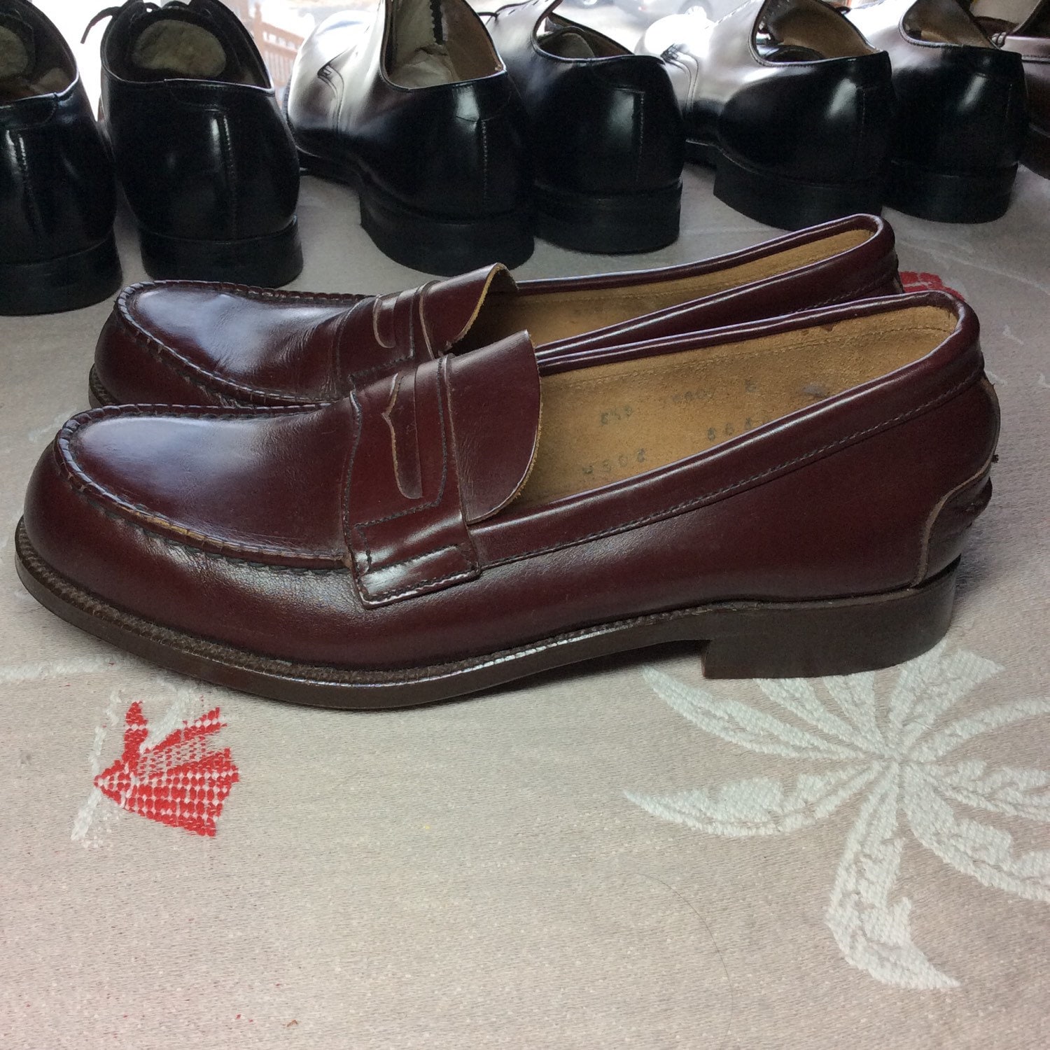 1950s Deadstock Penny Loafers Burgundy Brown Men's Size 8.5 1950s Deadstock Penny Loafers Burgundy Brown Men's Size 8.5