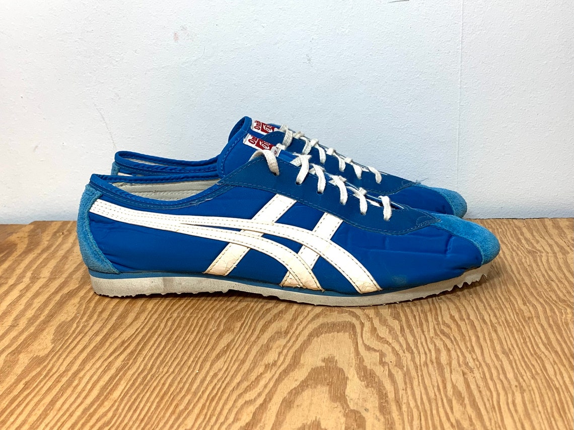1960s 1970s Onitsuka Tiger Bostons running shoes made in Japan | Etsy