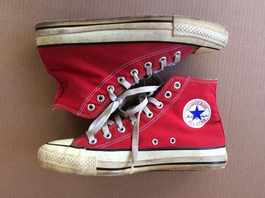 red converse size 9