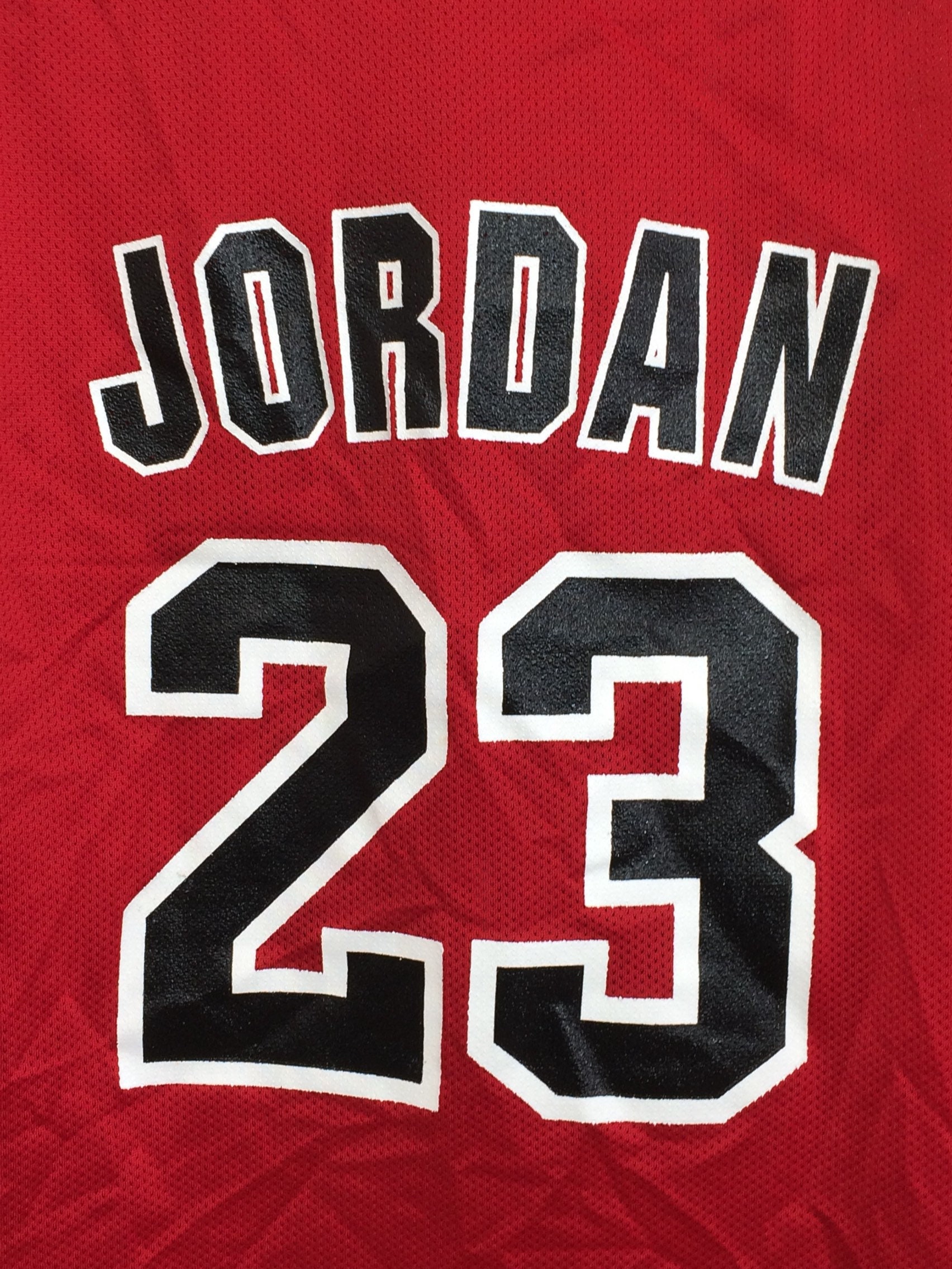 michael jordan jersey youth size