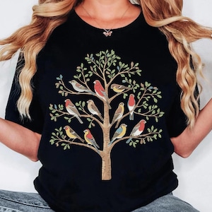 Bird Gift, Bird Shirt, Bird Watching Gift, Birdwatcher Shirt,Bird Lover Shirt,Bird Nerd Shirt ,Gift for Bird Lover,Bird Species,Vintage Bird
