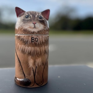 Personalized Cat Urn with Lid – Custom Name Optional – Pet Memorial Keepsake Box – Handmade Cat Cremation Urn – Made to Order
