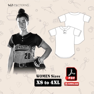 以下が含まれることがあります： 「Rams」と28番の黒とグレーのソフトボールジャージ。画像には白いシャツの輪郭とPDFダウンロードアイコンも表示されています。画像上のテキストは「WOMEN Sizes XS to 4XL」と表示されています。