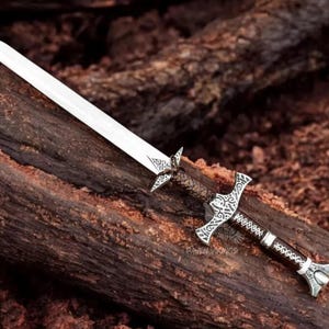 Handgjord Skyrim Great Sword Replica med läderslida - Dragonborn Cosplay-rekvisita, Elder Scrolls-samlarobjekt - Anpassad graverad present till honom