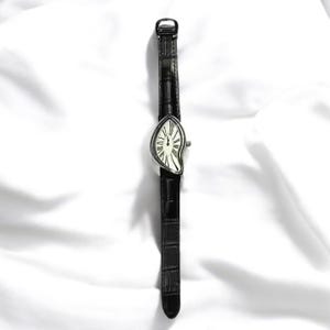 Women's surreal wristwatch, melting dial watch, black leather band, Roman numeral dial, artistic quartz watch, gift idea