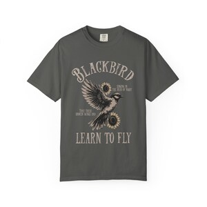 Blackbird Shirt, Comfort Colors, Retro Vintage Shirt, Trendy Tee, Retro Music Shirt, Concert Shirt, Old School Rock Band Shirt, Gift Shirt image 3