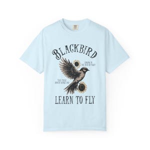 Blackbird Shirt, Comfort Colors, Retro Vintage Shirt, Trendy Tee, Retro Music Shirt, Concert Shirt, Old School Rock Band Shirt, Gift Shirt Chambray