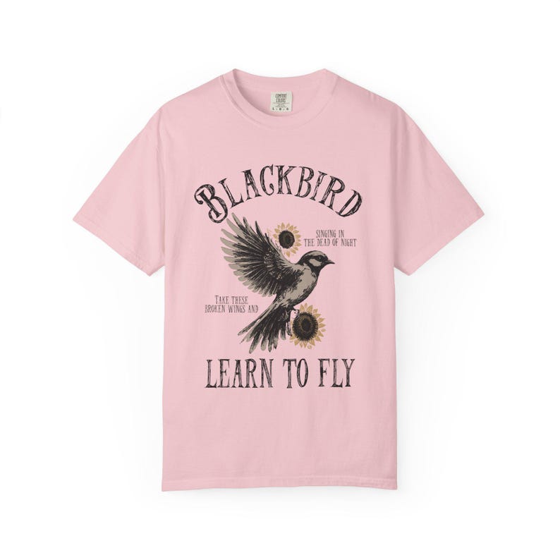 Blackbird Shirt, Comfort Colors, Retro Vintage Shirt, Trendy Tee, Retro Music Shirt, Concert Shirt, Old School Rock Band Shirt, Gift Shirt Blossom