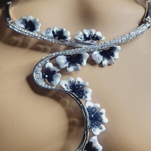 Floral drop stainless steel necklace and earrings set