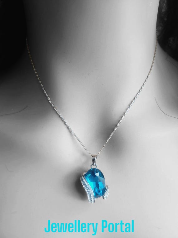 Jewellery Portal Ocean Wisper Sterling Silver Necklace With Blue