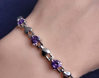 Purple zircon heart link bracelet
