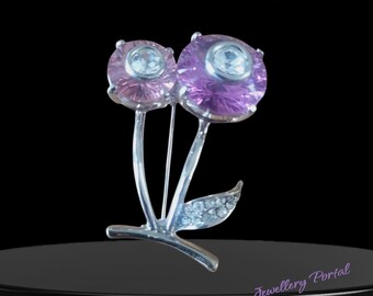 Jewellery portal Blooming crystal flower brooch a sparkling floral accent