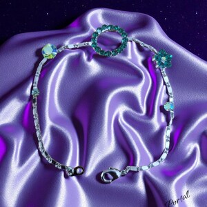 Elegant crystal vibe bracelet
