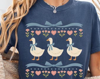 Comfort Colors® Vintage 80s Goose Shirt, Funny Blue Ribbon Goose Tee, Retro Goose Graphic Shirt, Cute Farm Animal Tee, Cottagecore Gift Tee