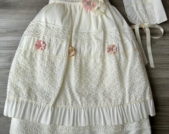 Vestido de bautizo para niña