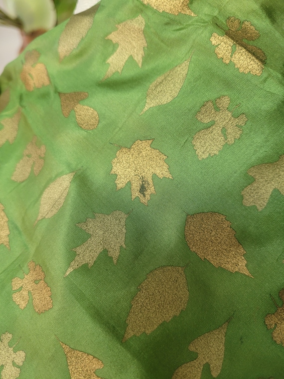 Rare Vera Green and Gold Silk Oak Leaf Leaves Sca… - image 3