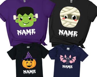 Kundenspezifisches Halloween-Charakter-Familien-passendes Hemd, Boo-Crew-Hemd, personalisiertes Halloween-Familiennamen-Hemd, Halloween-Geschenke, Süßes oder Saures
