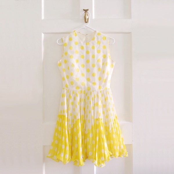 Vintage Yellow and White Polka Dot Pleated Sleeveless Dress