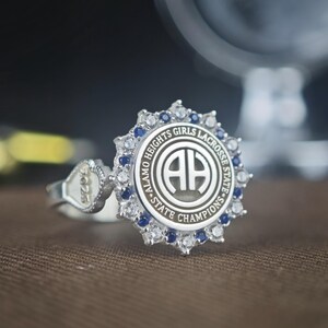 Custom Family Crest Ring Personalized Coat of Arms 925 Silver or Solid Gold