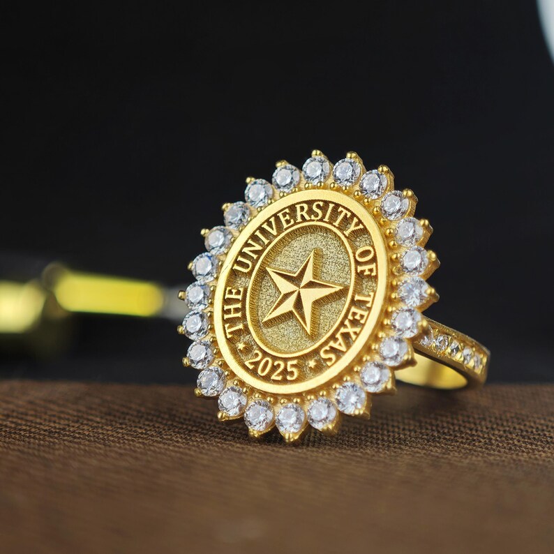 Curated visual reference: Gallery Detail: Personalized University Graduation Ring In Silver Gold