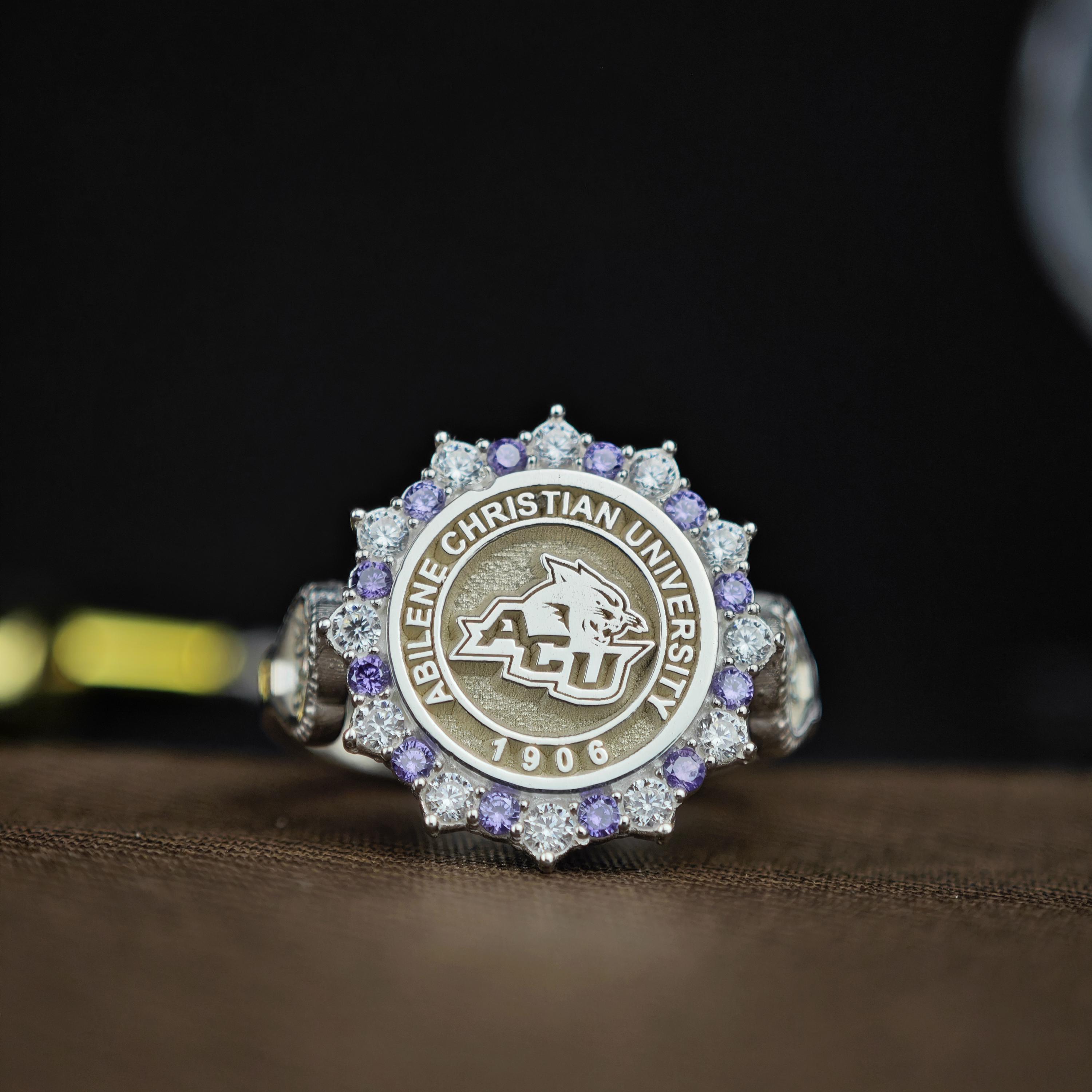 Engraved University Class Ring, Custom College Graduation Ring ...