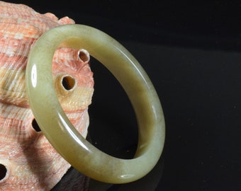 Yukon "River Jade" Nephrite Jade Bangle 59.2 mm