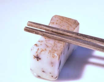 White Siberian Dendritic Nephrite Jade Chopstick Holder-20.8g