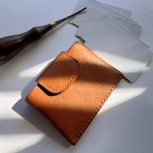 PDF Nähanleitung | One Piece Karte Geldbörse | Leder Geldbeutel | Leather Craft DIY (4&5 mm Loch für die Stickerei/A4/1 Dateien)