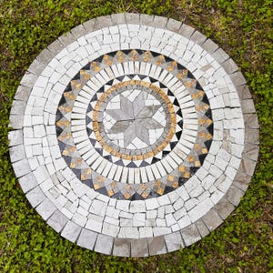 Handmade Marble Medallion: 40&quot; Mosaic Floor or Wall Tile