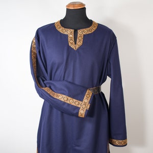 Tunic Drakar, men's medieval tunic, long, wool, Larp, Made to order, custom made