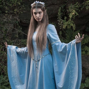 Elven fantasy medieval dress, linen, custom made, custom decor embroidery available, larp, fantasy, renaissance.