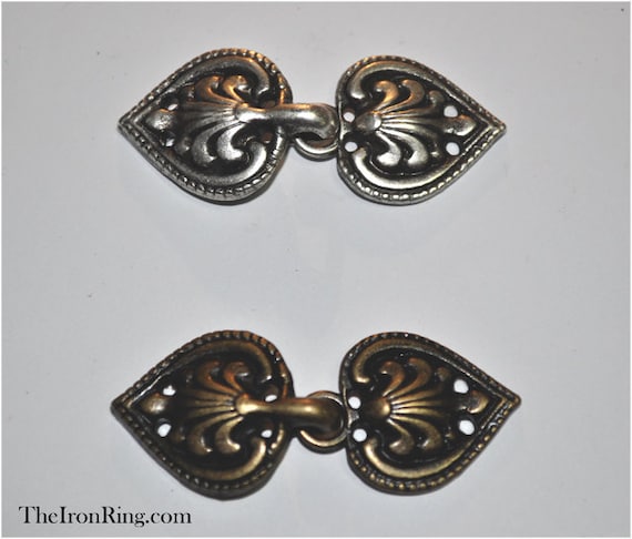 Charming Cloak Clasp Metal Fasteners Hook and Eye Fasteners for Fantasy  Clothing and Larp. 4 Pairs 