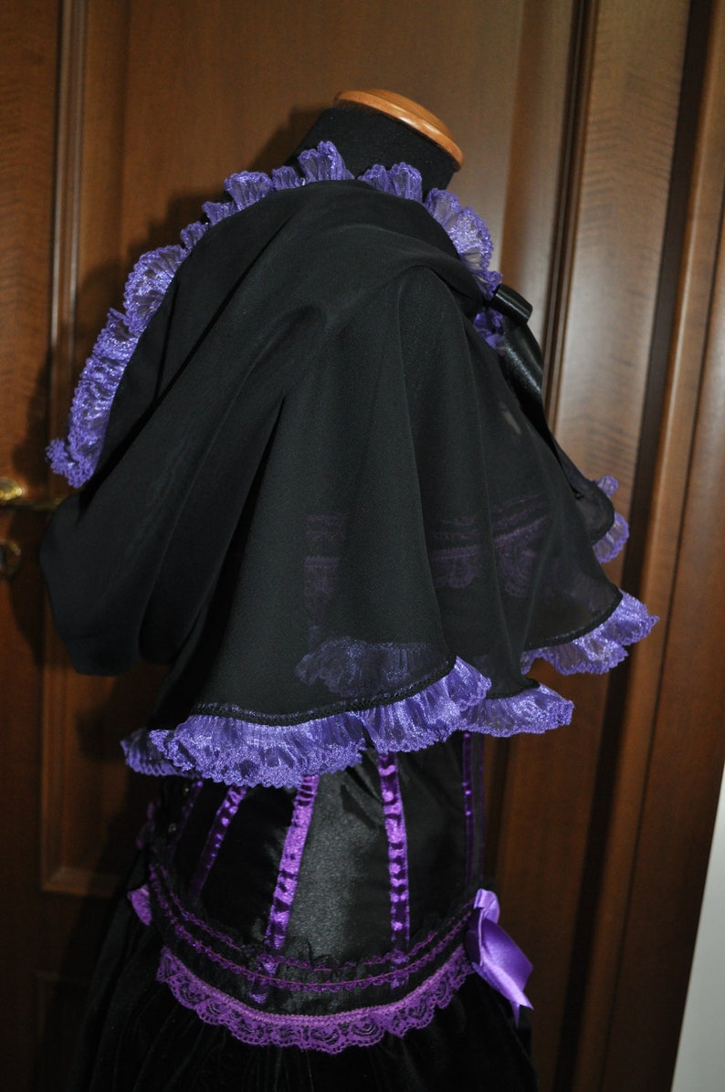 Made to order fantasy victorian renaissance gothic vampire hood, cape custom made image 3