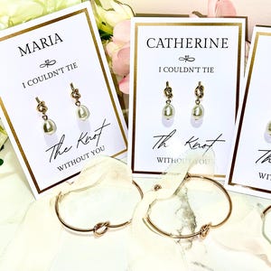 SET of Luxurious Tie the Knot Pearl Earrings & Bracelet Bridesmaid Proposal Gift Knot Bracelet Bridesmaid Card Accessories Wedding Favors